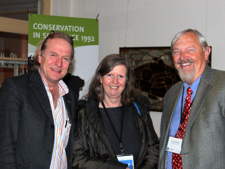 Zwischen zwei Delfin-Experten. Links: Dr. Lorenzo von Fersen, rechts Dr. Paul E. Nachtigall (Foto: Rüdiger Hengl)