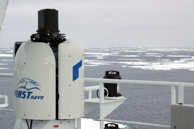The FIRST Navy detection system on Polarstern (Foto: Lars Kindermann, Alfred-Wegener-Institut)